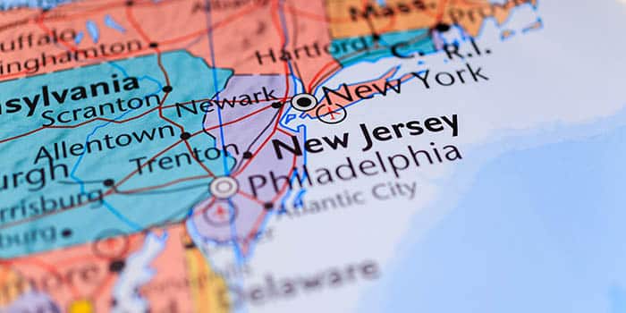 ข้อเสนอของ NJ จะห้ามมหา’ลัยเจ้าหน้าที่จากการเล่นพนัน.