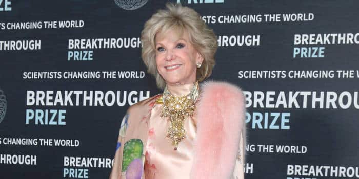 Elaine Wynn, นักธุรกิจผู้นำทางเข้าและผู้ให้ที่เมตตาต่อผู้อื่น, เสียชีวิตที่อายุ 82 ปี