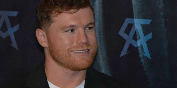 คู่ต่อสู้ Canelo Alvarez ปะทะ Terence Crawford ในมวย อัตราการเดิมพัน เวลา และการทำนาย